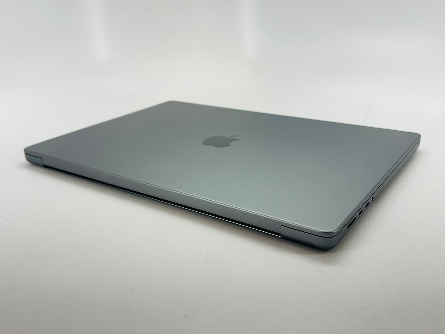 Apple 2021 MacBook Pro 16" M1 Max (24-Core GPU) 32GB RAM 512GB SSD - Very good