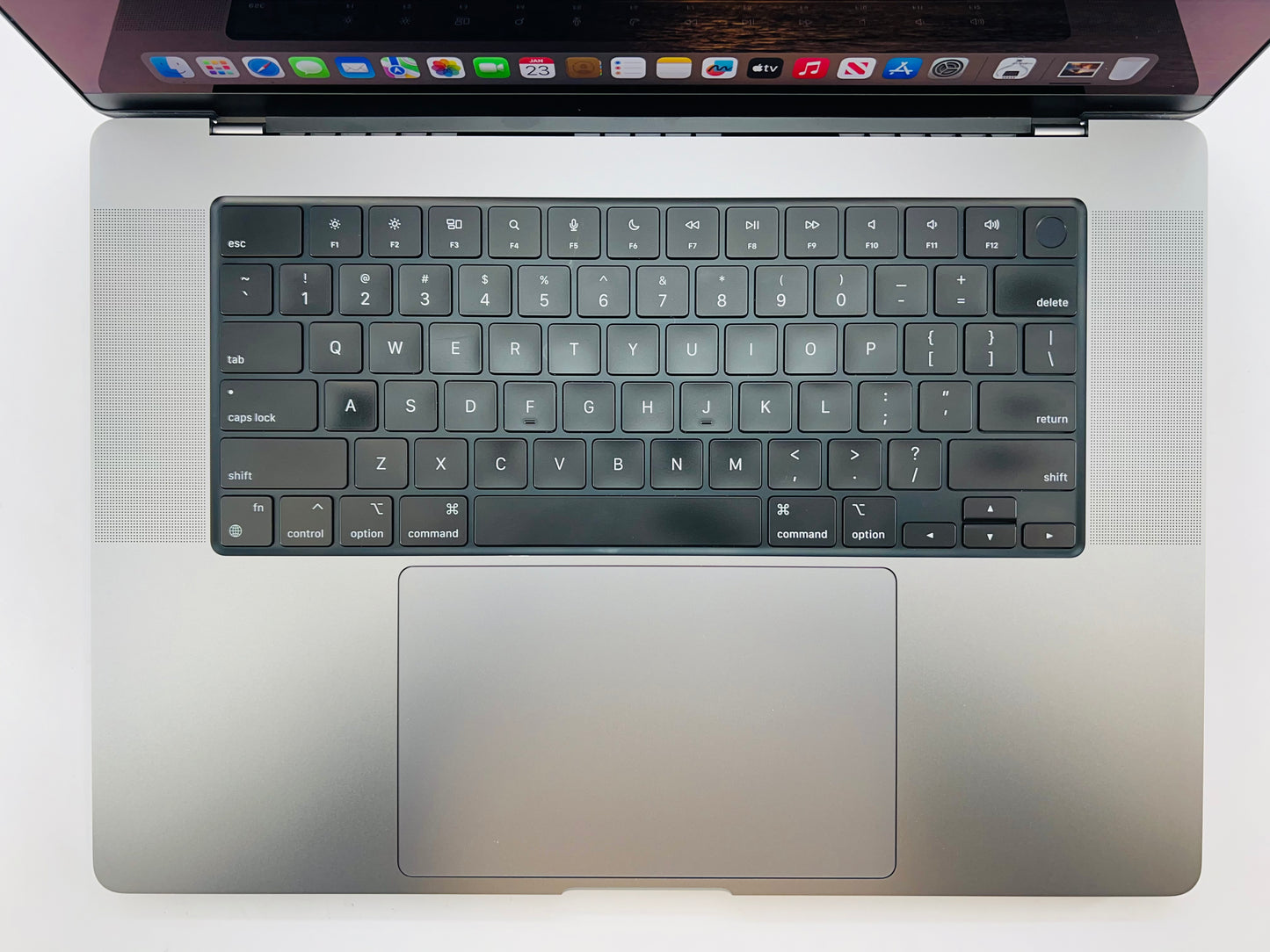 Apple 2021 MacBook Pro 16" M1 Max (32-Core GPU) 64GB RAM 1TB SSD AC+ - Very good