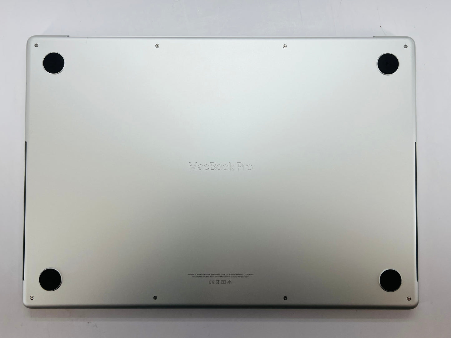 Apple 2021 MacBook Pro 16" M1 Max (24-Core GPU) 32GB RAM 2TB SSD - Excellent