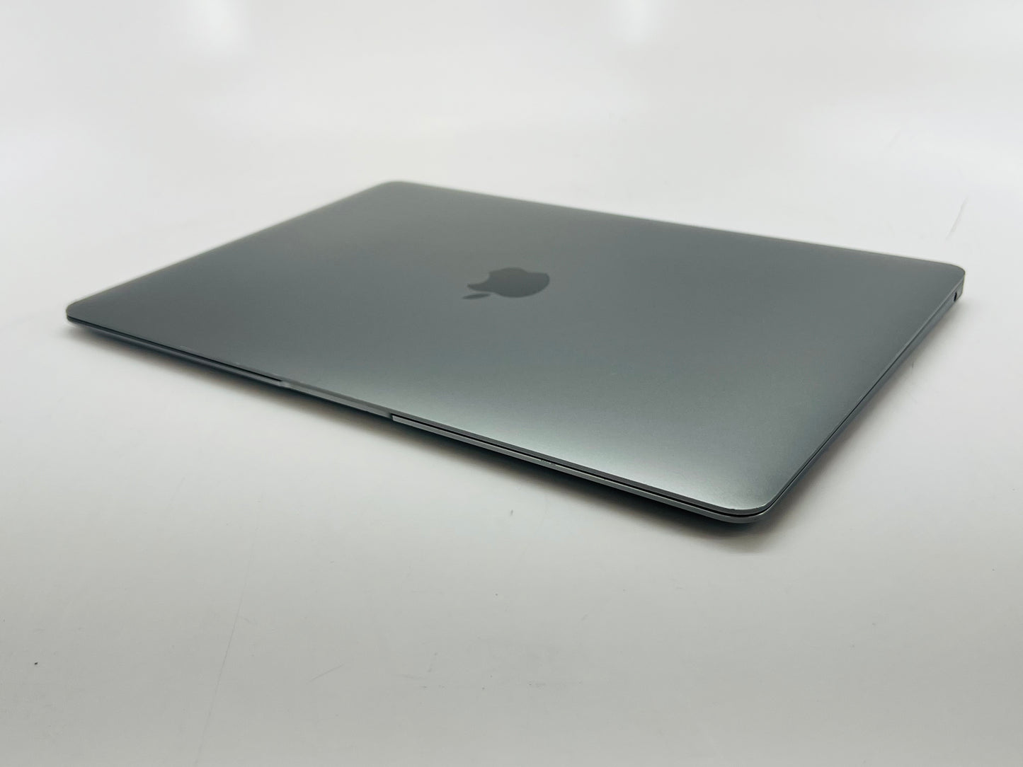 Apple 2019 MacBook Air 13" 1.6GHz Dual-Core i5 16GB RAM 128GB SSD - Fair