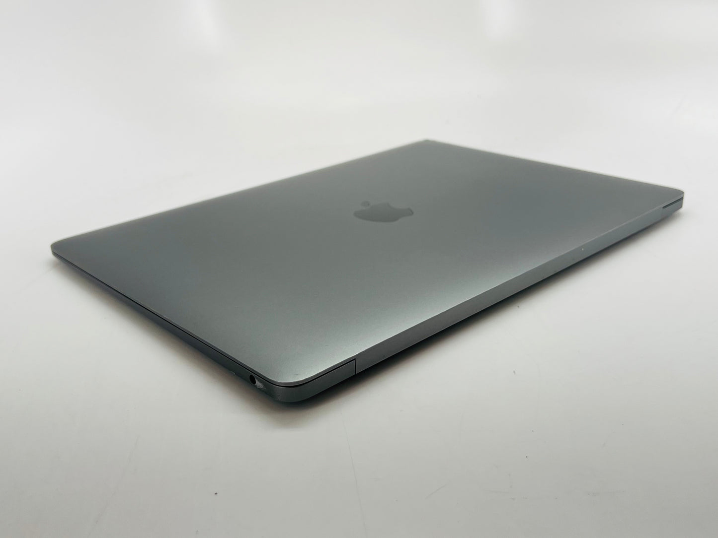 Apple 2019 MacBook Air 13" 1.6GHz Dual-Core i5 16GB RAM 128GB SSD - Fair