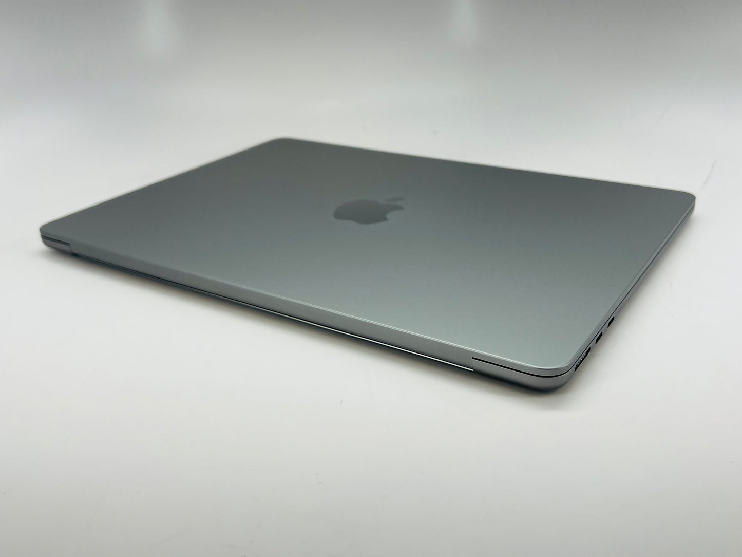 Apple 2022 MacBook Air M2 13.6" (8-Core GPU) 16GB RAM 512GB SSD - Excellent