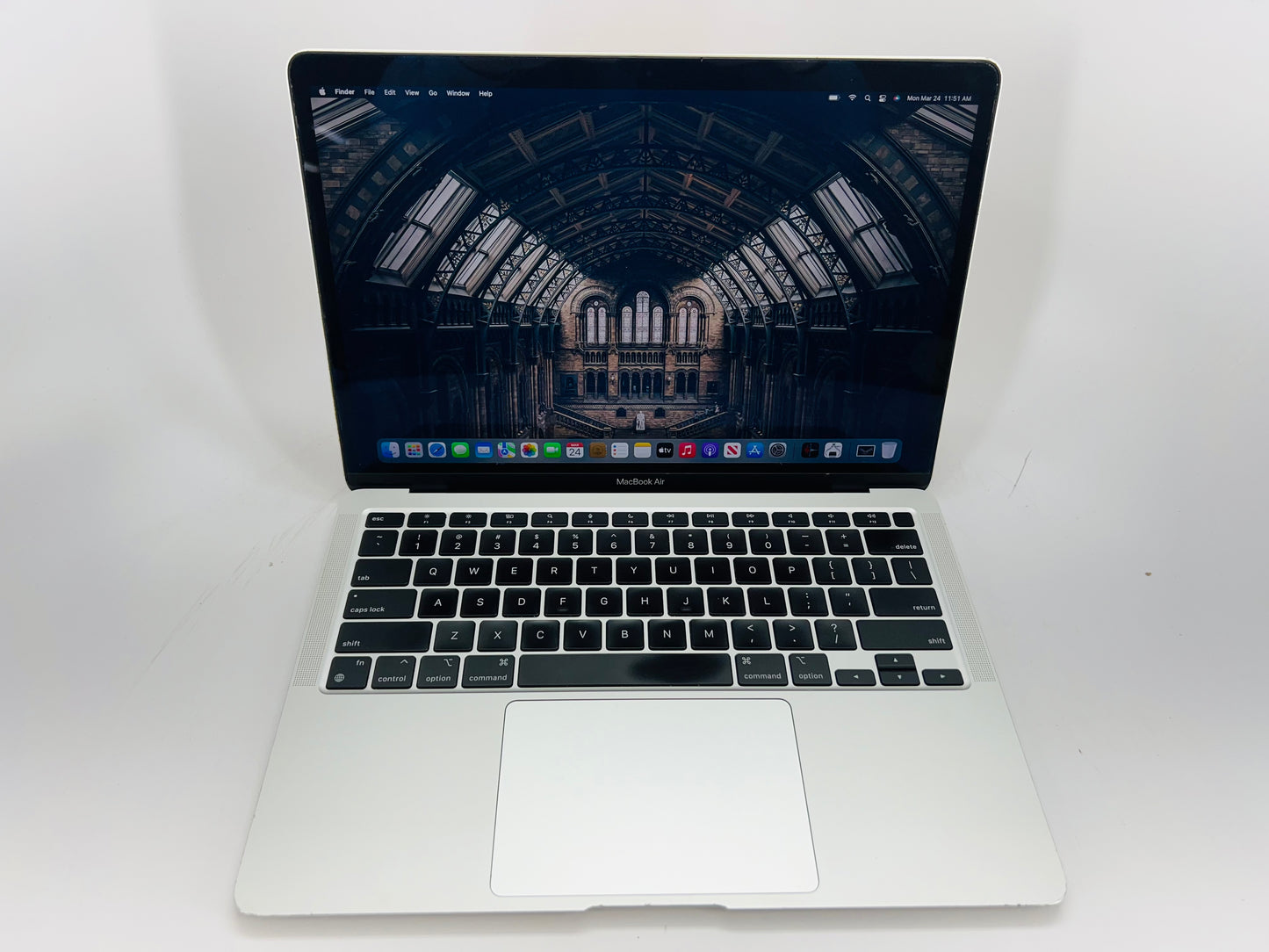 Apple 2020 MacBook Air M1 3.2GHz (7-Core GPU) 8GB RAM 256GB SSD - Good