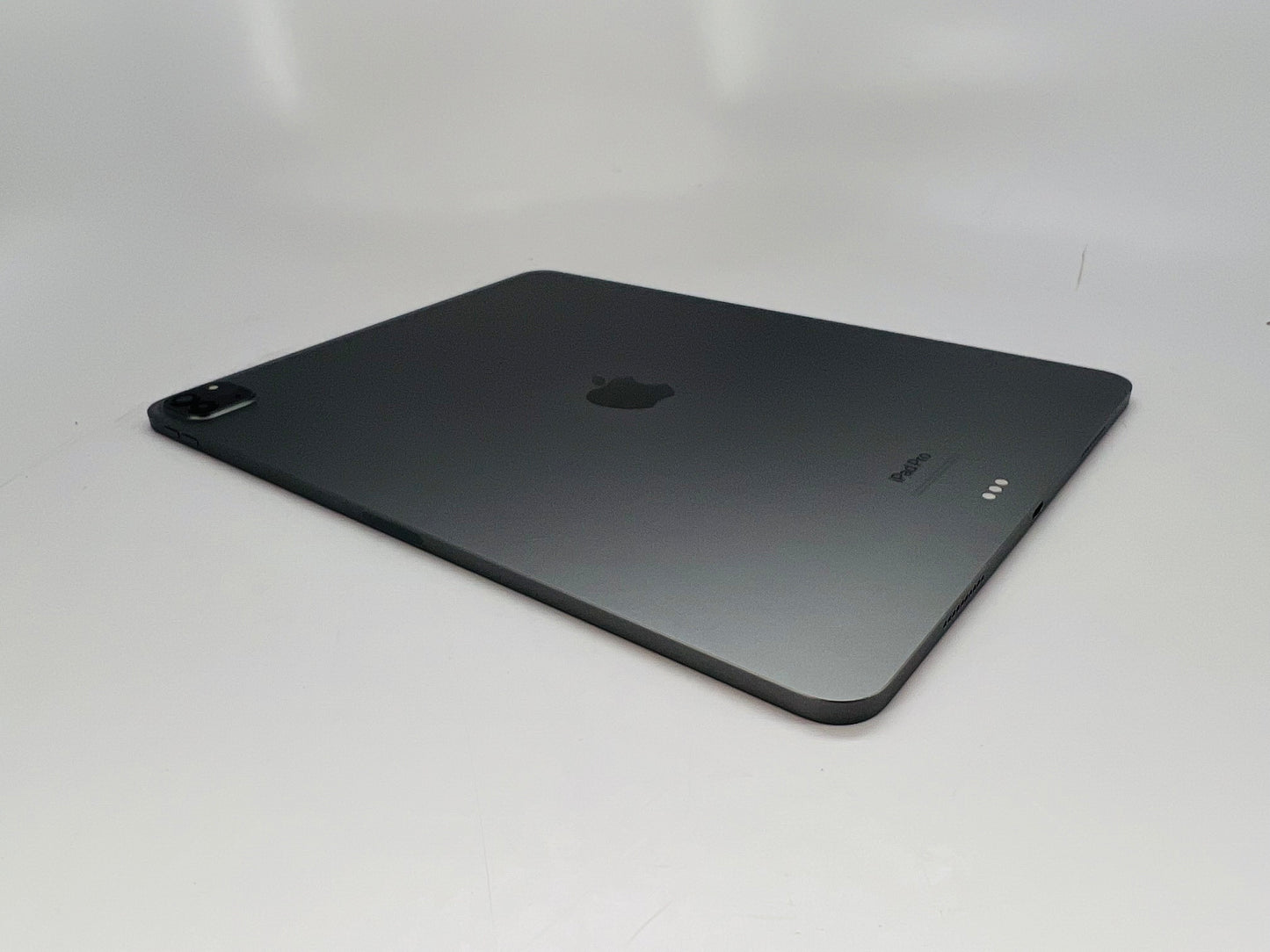 Apple 2022 iPad Pro (6th-generation) M2 (12.9-inch) 256GB Wifi A2764 - Excellent