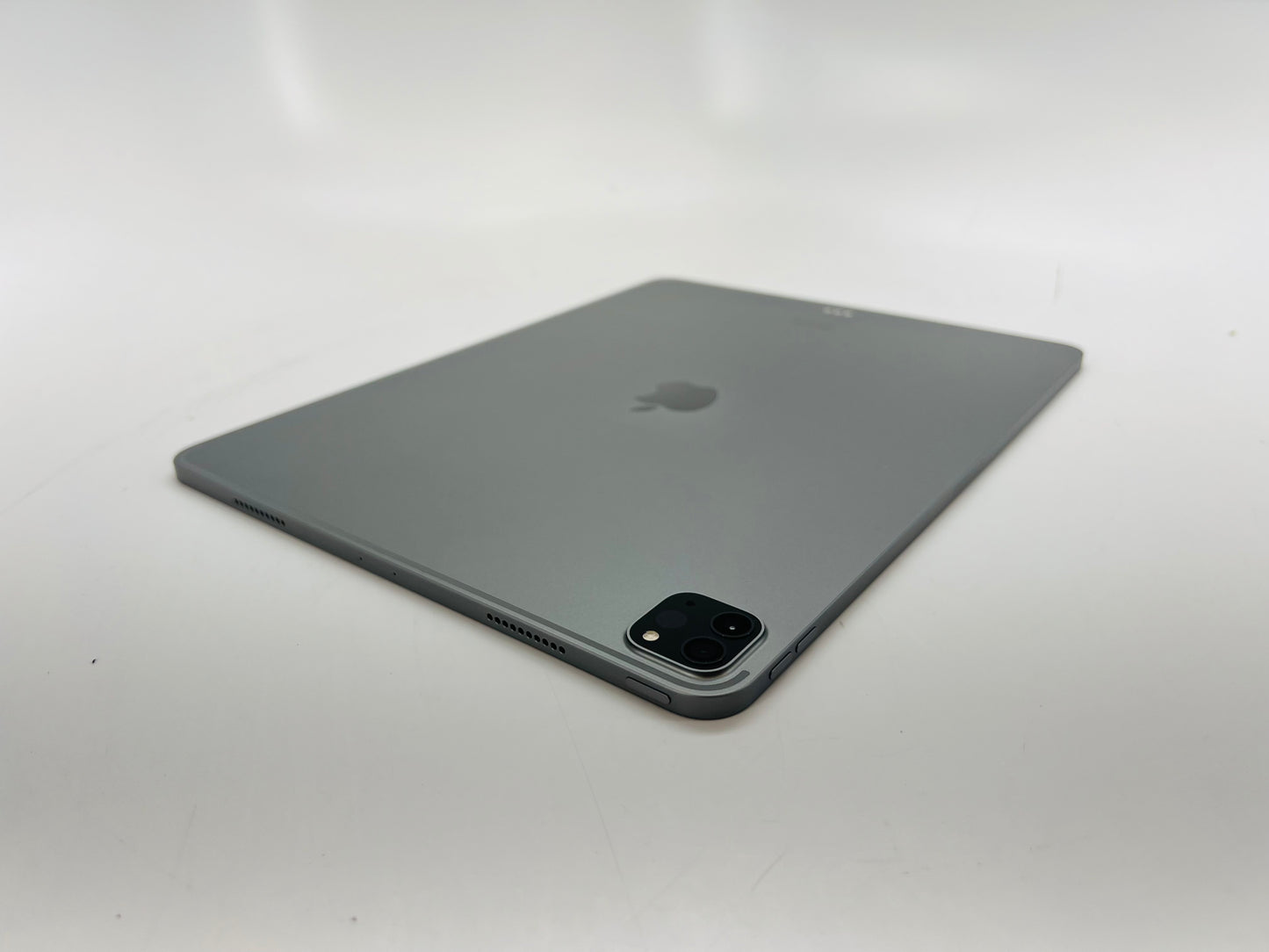 Apple 2022 iPad Pro (6th-generation) M2 (12.9-inch) 256GB Wifi A2764 - Excellent