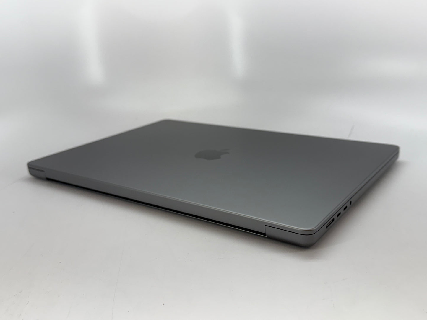 Apple 2021 MacBook Pro 16 in M1 Pro (16-Core GPU) 32GB RAM 2TB SSD - Excellent