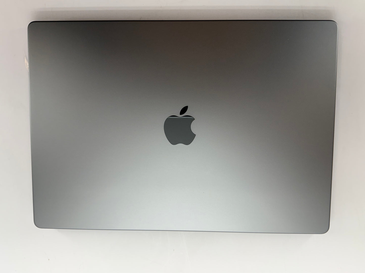 Apple 2021 MacBook Pro 16" M1 Max (32-Core GPU) 32GB RAM 2TB SSD- Very good