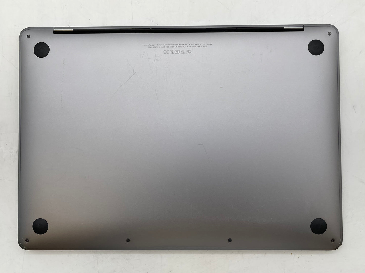 Apple 2017 MacBook Pro 13 in 2.3GHz Dual-Core i5 8GB RAM 512GB SSD IIPG640-Good