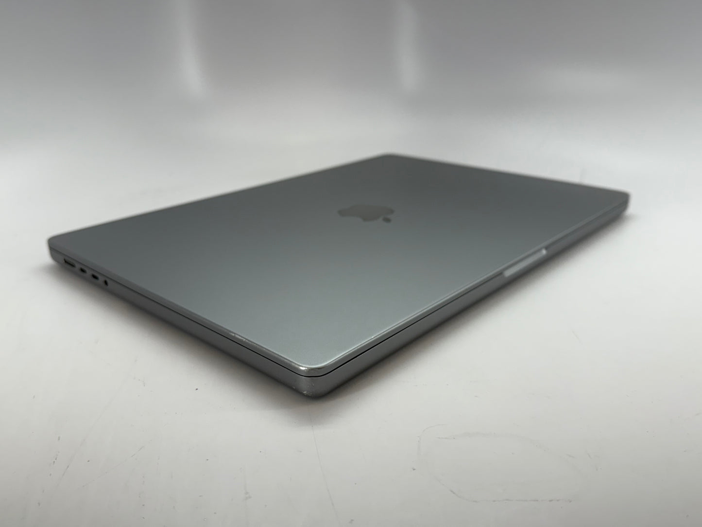 Apple 2021 MacBook Pro 16 in M1 Pro (16-Core GPU) 16GB RAM 1TB SSD - Good