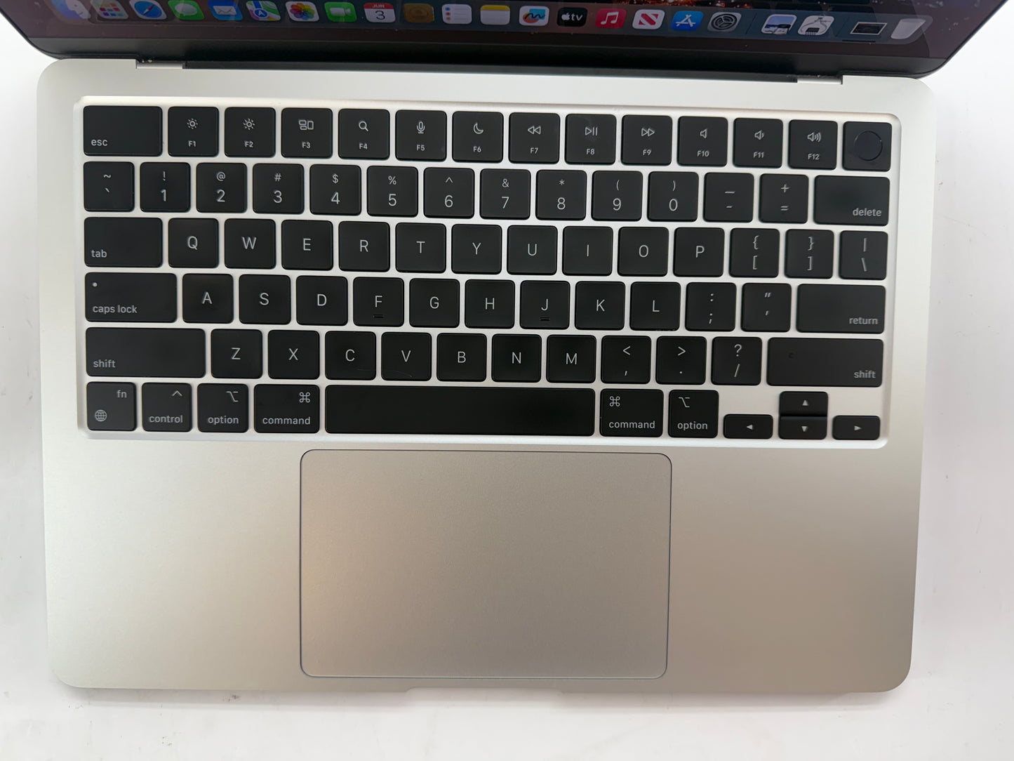 Apple 2022 MacBook Air M2 13.6" (10-Core GPU) 8GB RAM 512GB SSD AC+ - Excellent