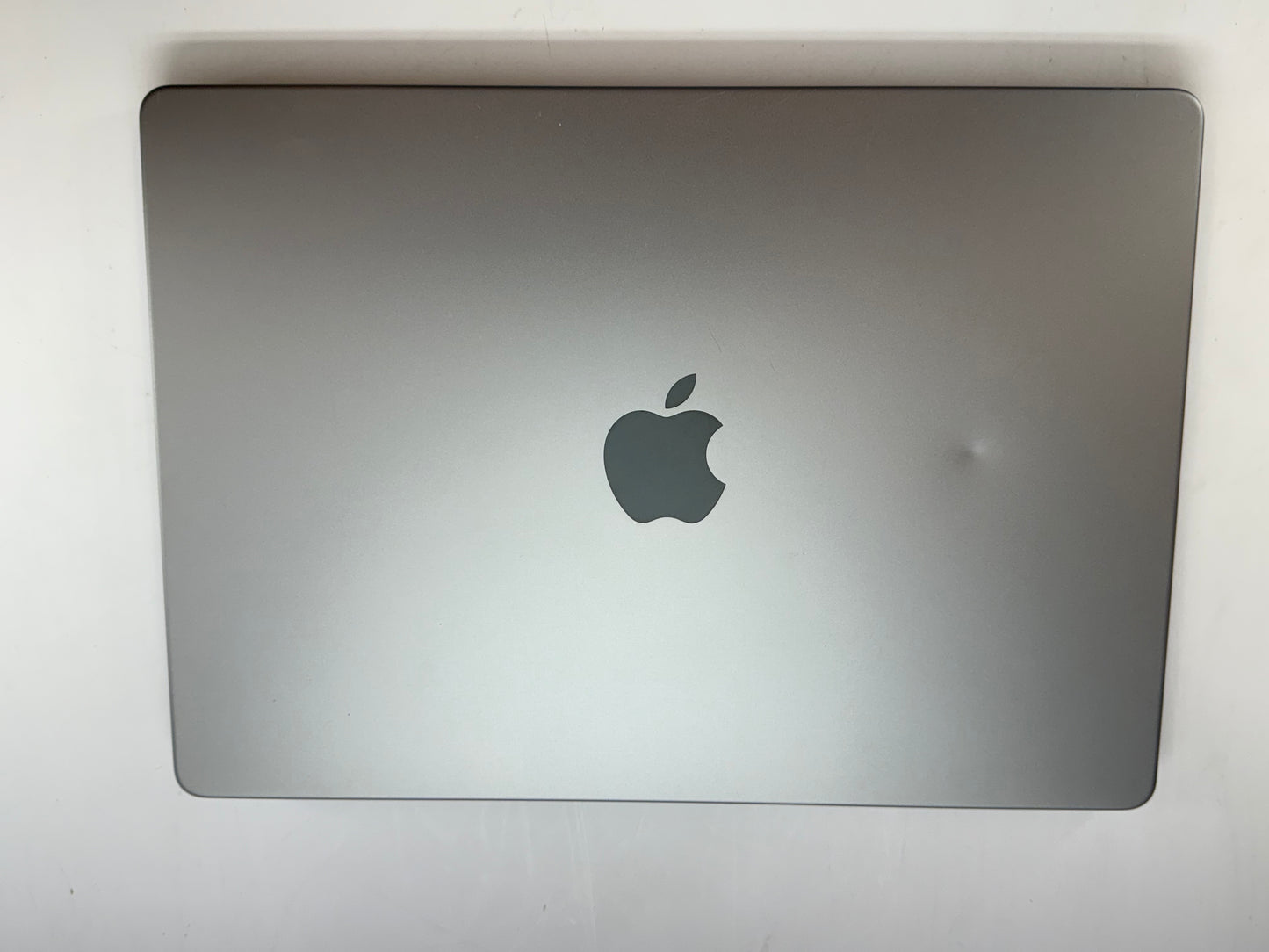 Apple 2021 MacBook Pro 14" M1 Max (32-Core GPU) 32GB RAM 2TB SSD - Good