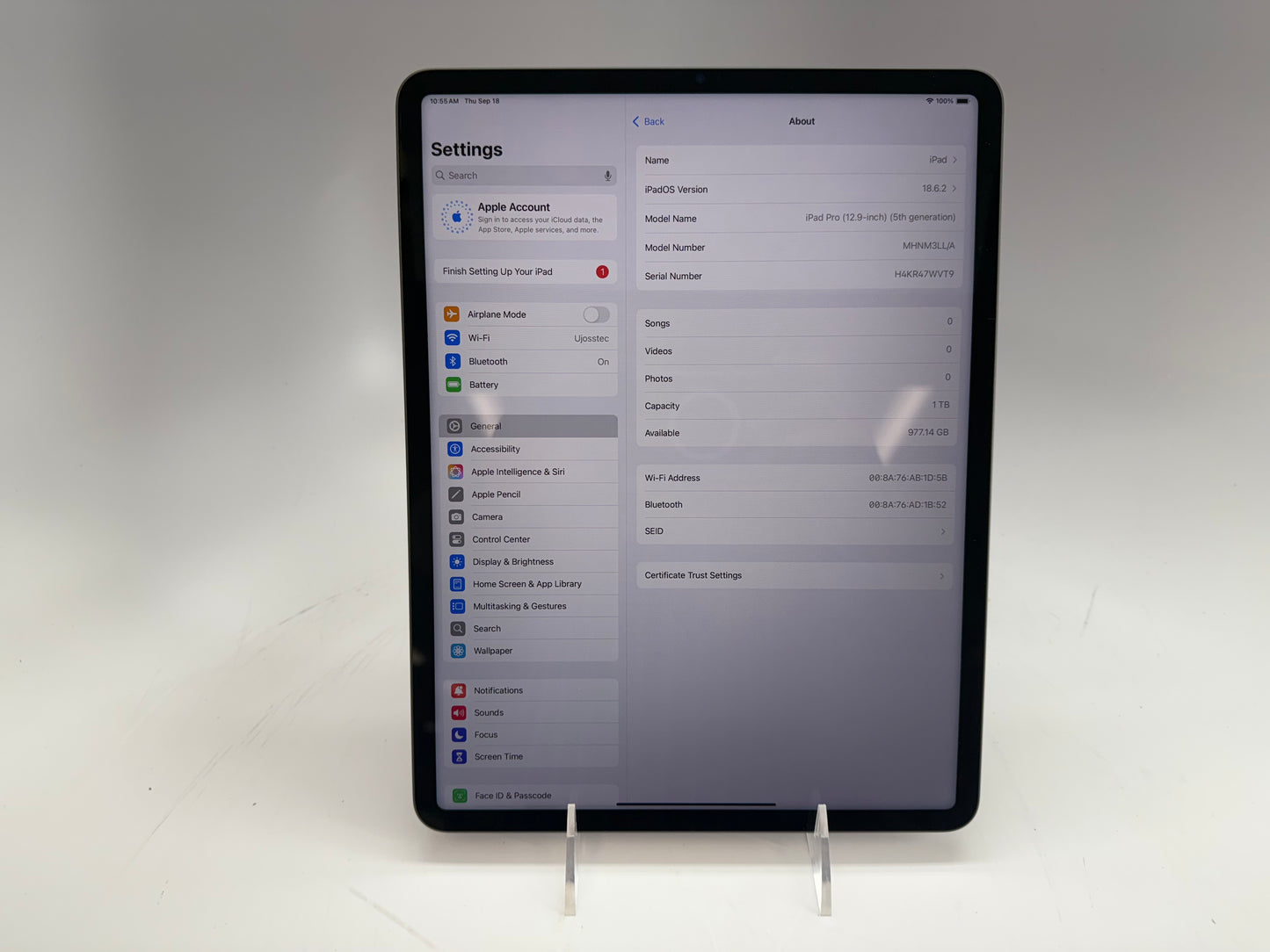 Apple 2021 iPad Pro (5th Generation) (12.9-inch) A2378 1TB Wi-Fi - Good