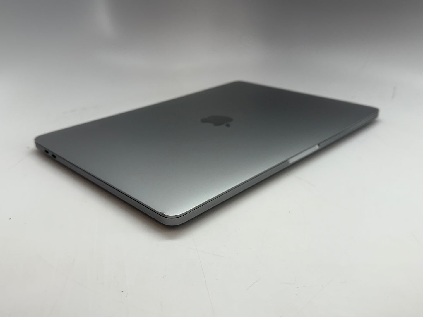 Apple 2020 MacBook pro 13" M1 (8-Core GPU) 16GB RAM 1TB SSD - READ