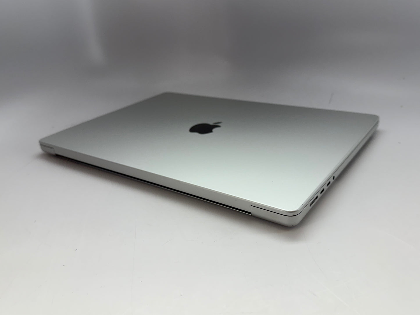 Apple 2021 MacBook Pro 16" M1 Pro (16-Core GPU) 32GB RAM 512GB SSD Very good