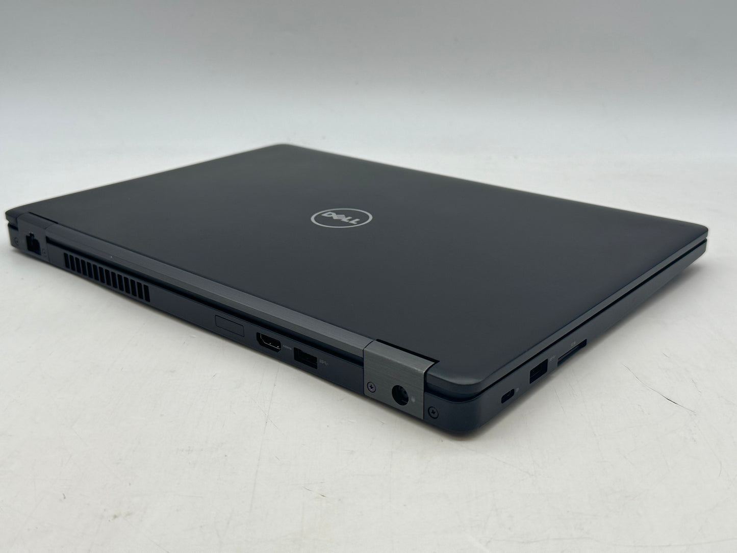 Dell Latitude 5480 2.9GHz i7-7820QH 8GB RAM 256GB SSD W10 Pro - Very Good