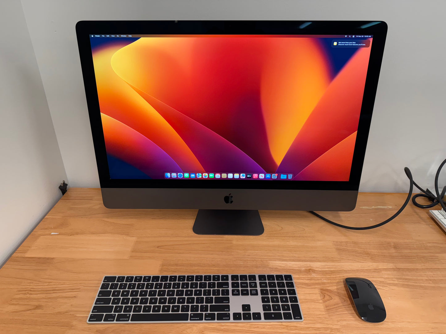 Apple 2017 iMac Pro 2.5GHz 14-Core Xeon W 64GB RAM 1TB SSD Vega 56 8GB - READ