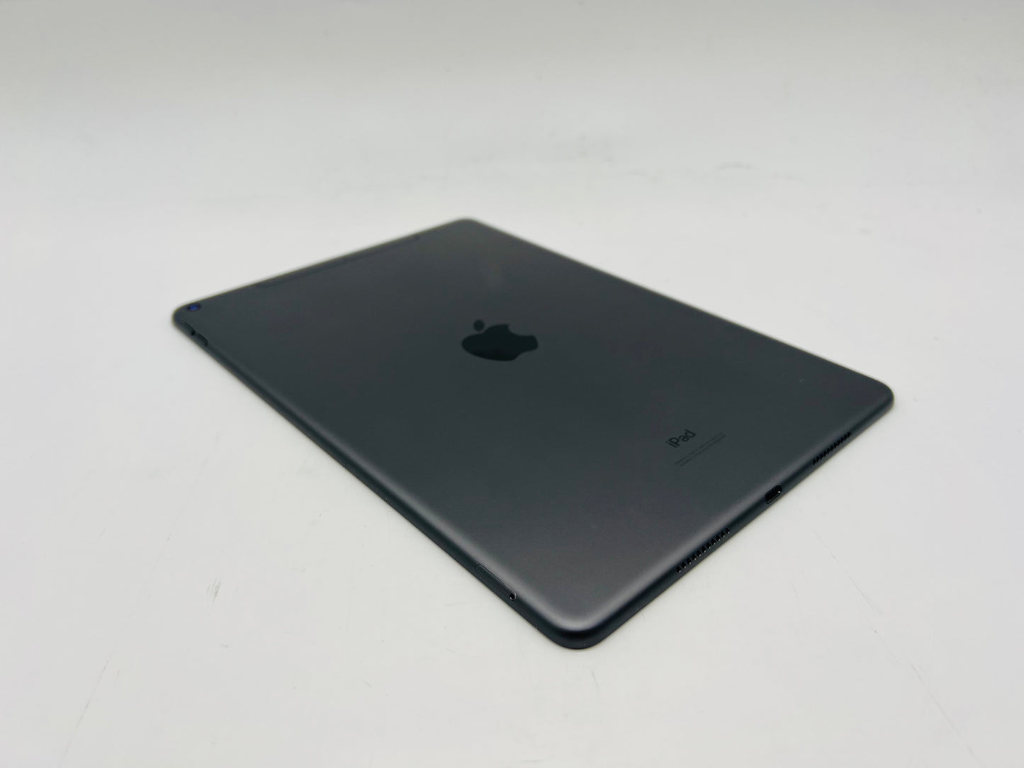 Apple 2019 iPad Air (3rd generation) 10.5 in 64GB Wi-Fi + Cell "Gray" Very good