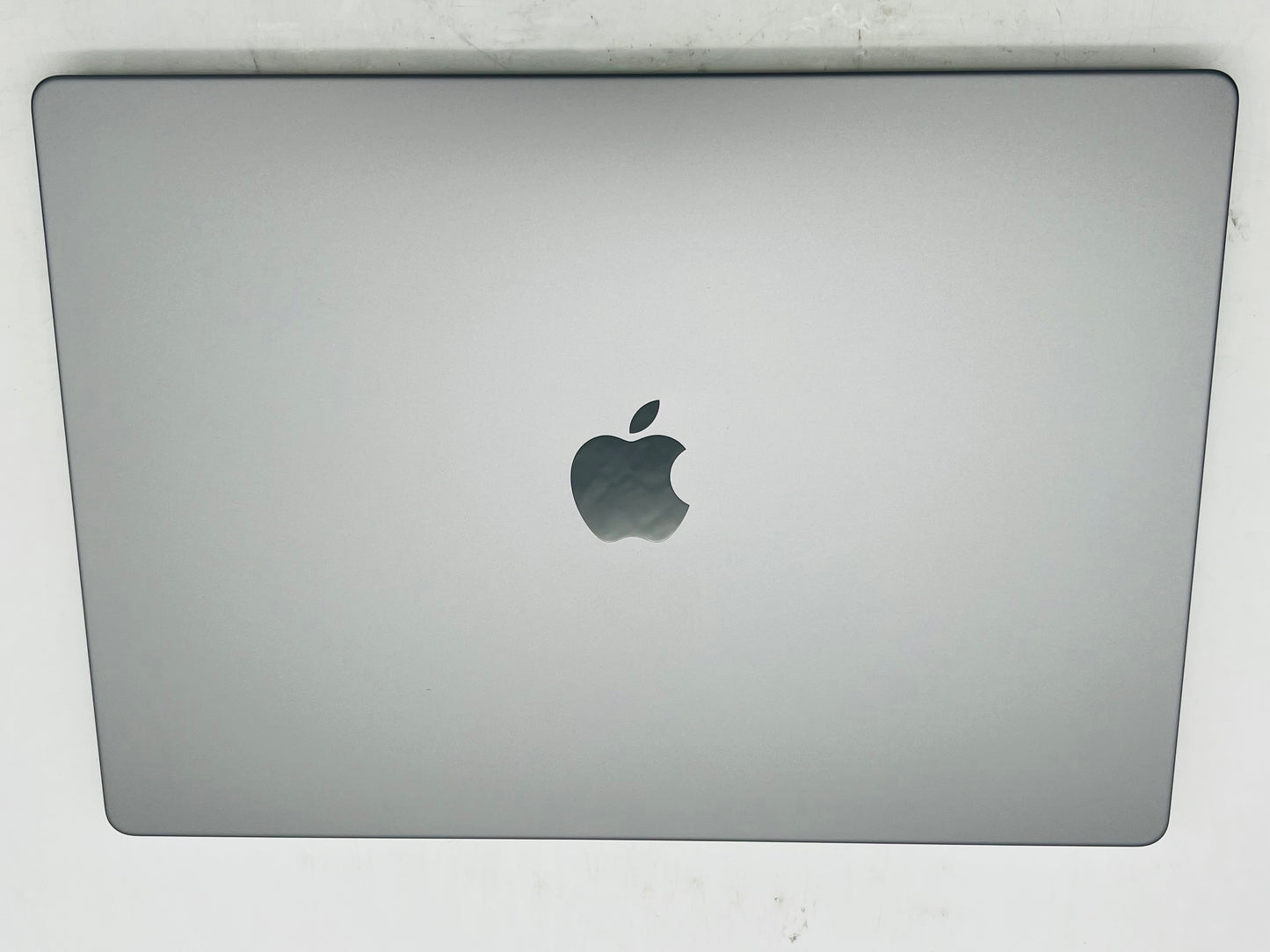 Apple 2021 MacBook Pro 16 in M1 MAX 3.2GHz (32-Core) GPU 64GB RAM 2TB SSD AC+