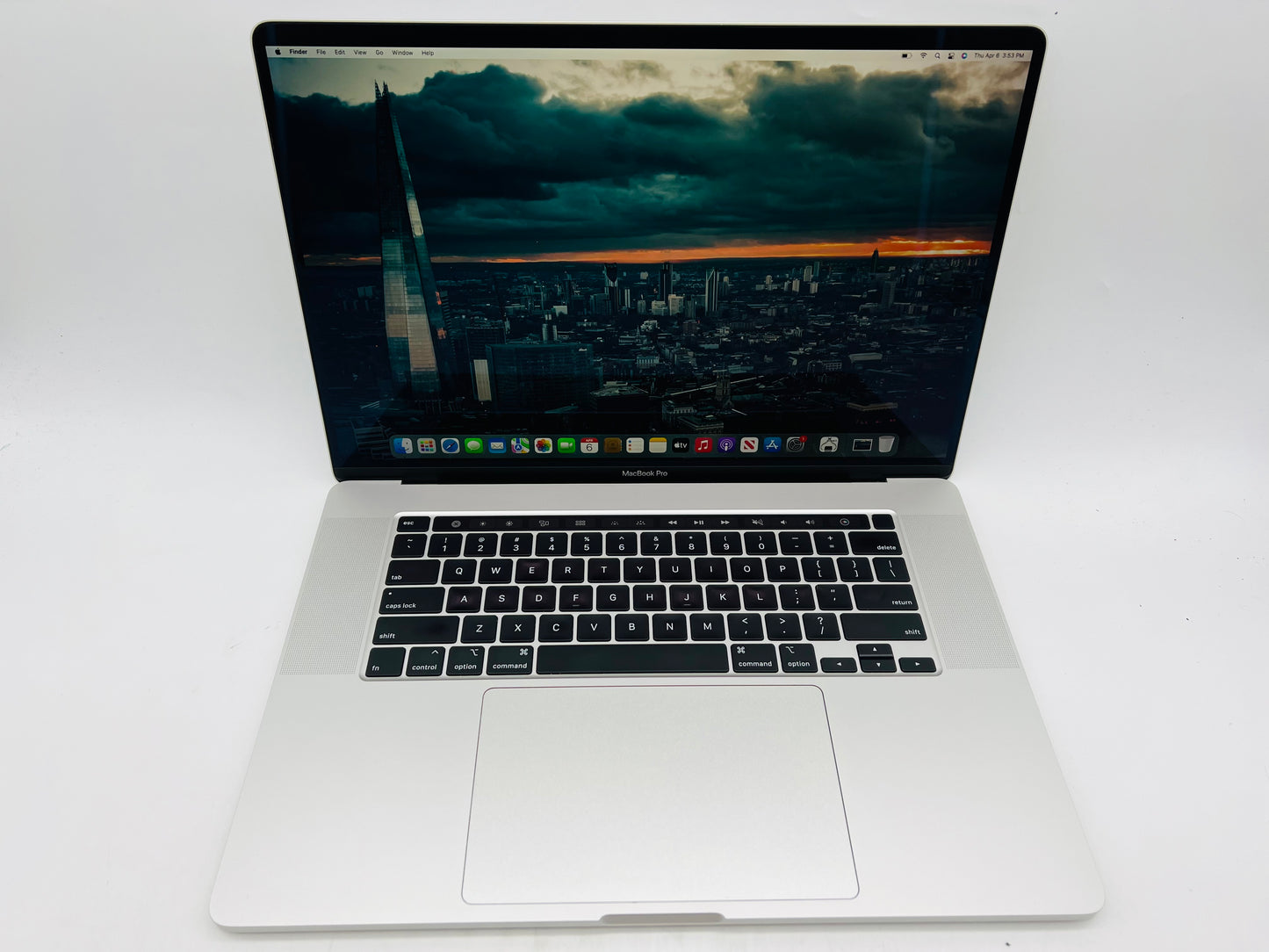 Apple 2019 MacBook Pro 16 in 2.6GHz 6-Core i7 16GB RAM 1TB SSD RP5300M 4GB