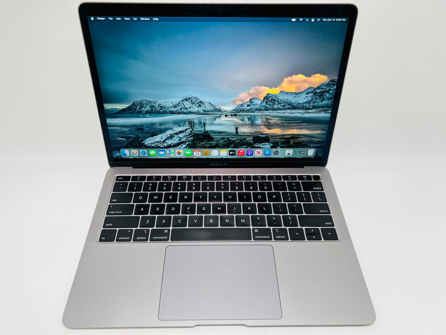 Apple 2018 13 in MacBook Air 1.6GHz Dual-Core i5 8GB RAM 128GB SSD IUG617