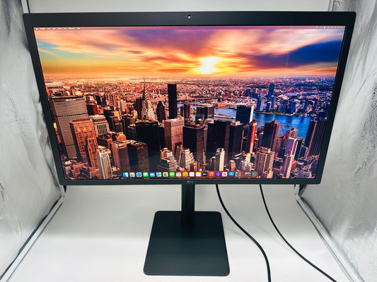 LG 27 inch UltraFine 5K 5120x2880 IPS macOS Compatibility, DCI-P3