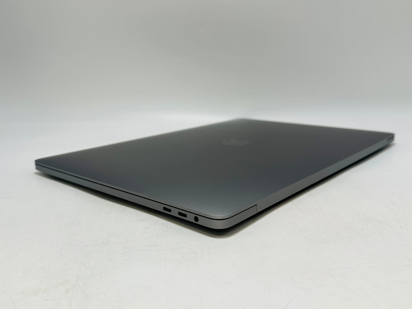 Apple 2019 16in MacBook Pro TB 2.4GHz 8-Core i9 64GB RAM 1TB SSD RP5500M 8GB