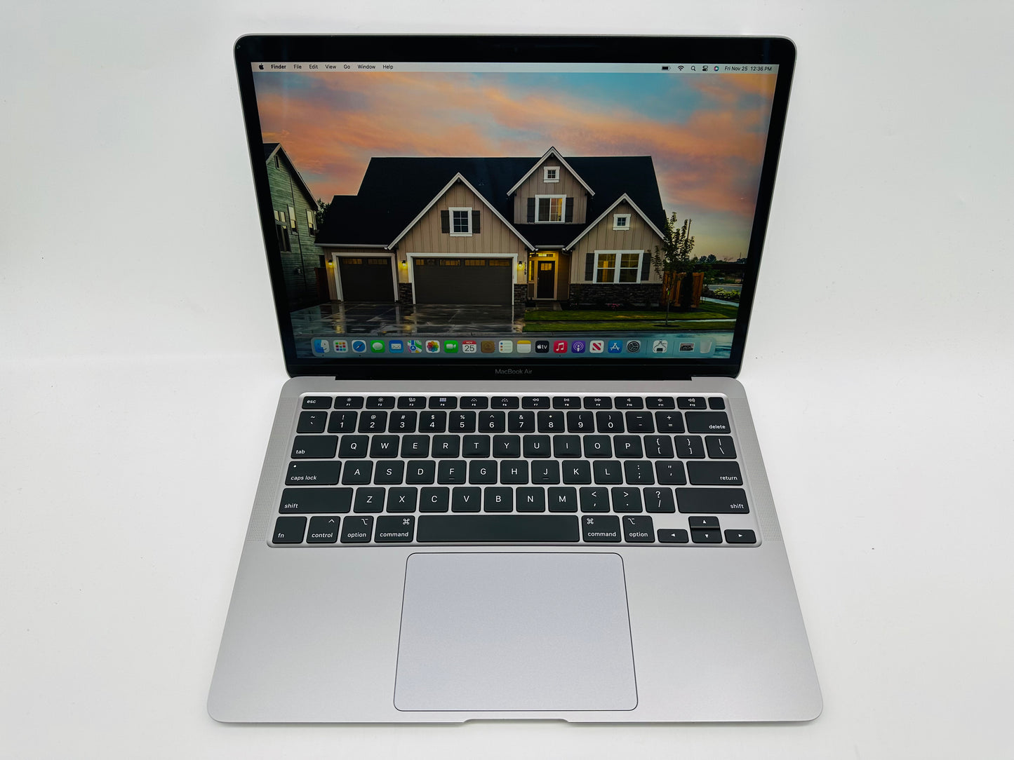 Apple 2020 13 in MacBook Air 1.1GHz Dual-Core i3 8GB RAM 256GB SSD AC+