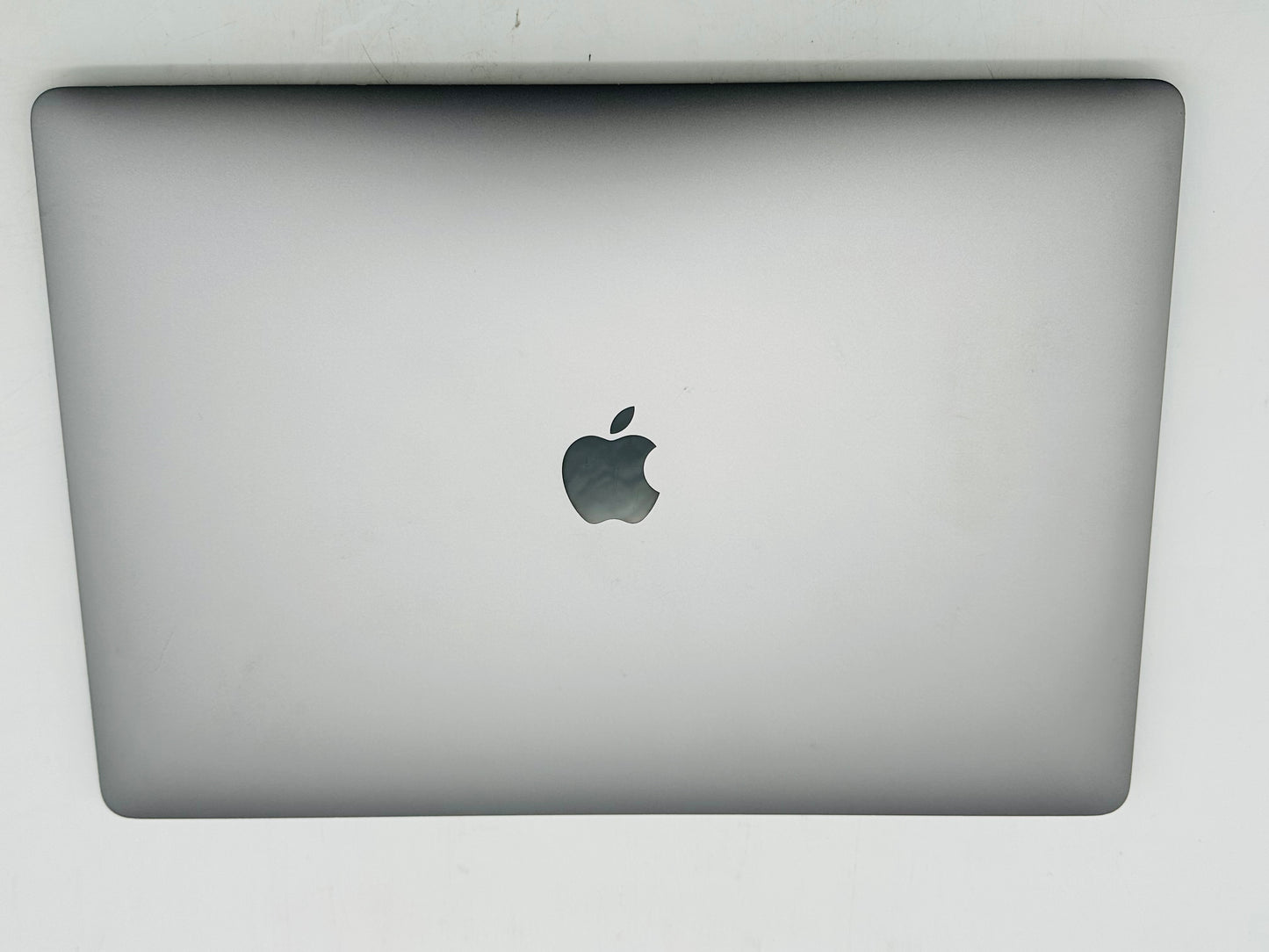 Apple 2019 15 in MacBook Pro TB 2.4GHz 8-Core i9 32GB RAM 512GB SSD RP560X 4GB