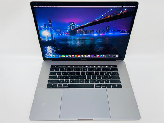 Apple 2018 15 in MacBook Pro TB 2.2GHz 6-Core i7 16GB RAM 256GB SSD RP555X 4GB