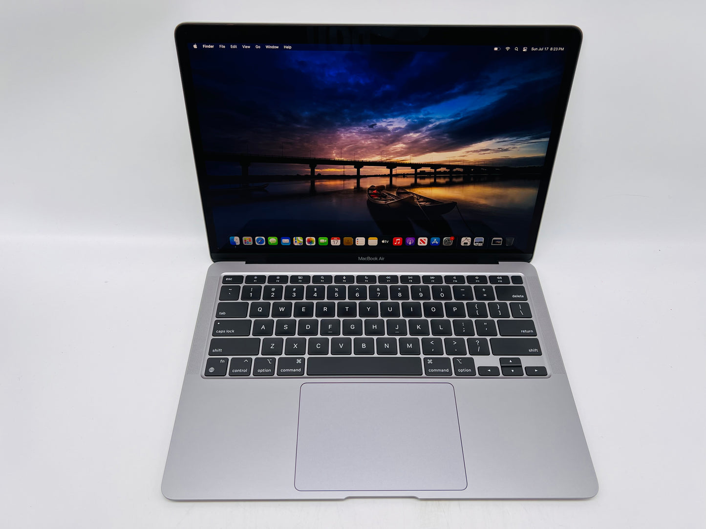 Apple 2020 MacBook Air M1 Chip 8-Core CPU 7-Core GPU 8GB RAM 256GB SSD Gray