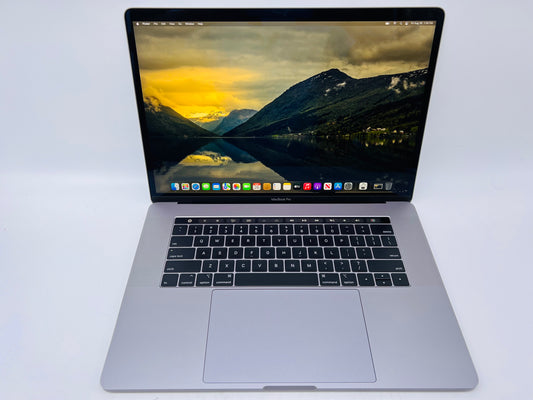 Apple 2017 MacBook Pro 15" 2.8GHz i7 16GB 256GB SSD Grade B